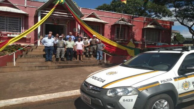 Vice-prefeito Leandro Wastowski assume o Gabinete