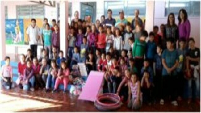 Entrega de Materiais Esportivos às Escolas Municipais referentes ao Projeto de Lei Pelé