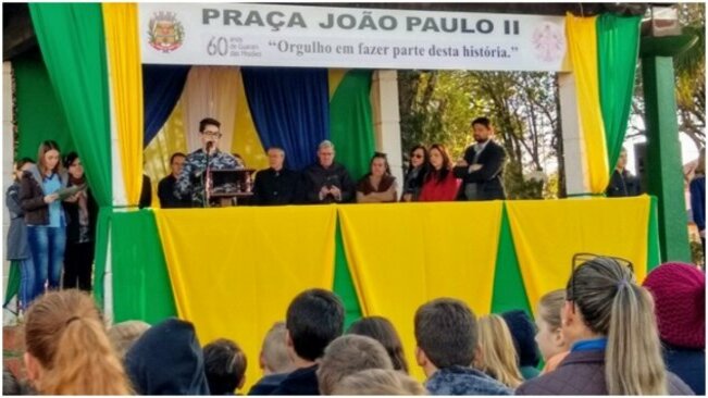 VACINA CONTRA FEBRE AFTOSA