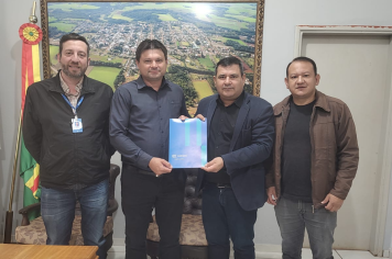 VISITA DE REPRESENTANTES DA CORSAN