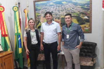 VISITA COOPERATIVA SICREDI