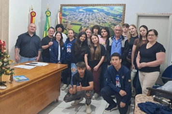 VISITA GABINETE DO PREFEITO