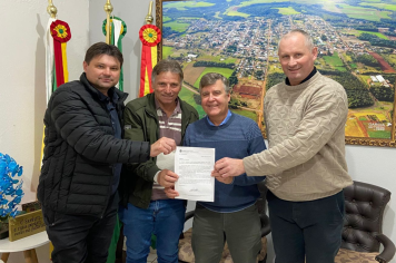 VISITA DO ASSESSOR PARLAMENTAR, SR. ARTHUR LORENTZ