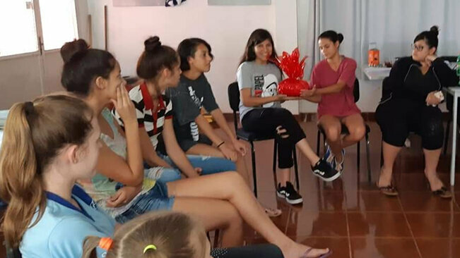 Atividades com o grupo de adolescentes do SCFV