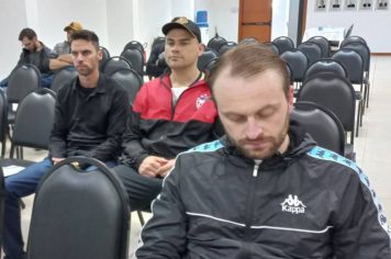 REUNIÃO SOBRE ESPORTE REGIONAL EM CERRO LARGO