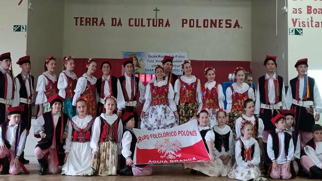 Escola Municipal de Ensino Fundamental Nossa Senhora Auxiliadora realiza o 1° Resgate Histórico Cultural