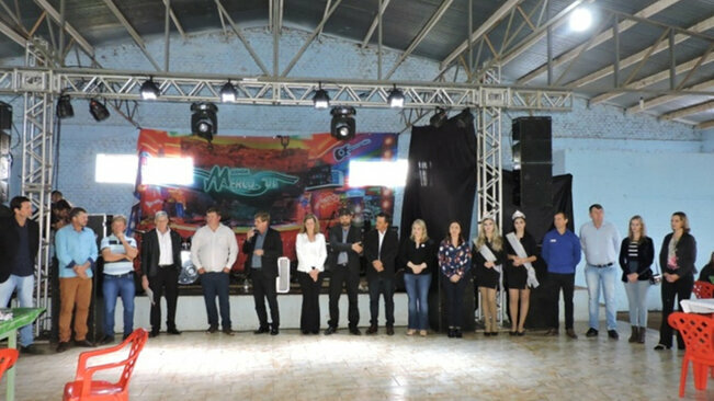 Inauguração do calçamento - Linha Timbó
