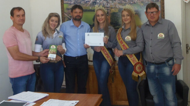 Prefeito em exercício, Leandro Wastowski, recebe comitiva de São Paulo das Missões