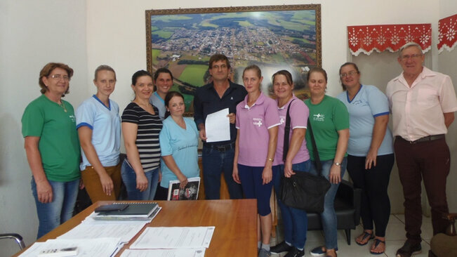 Prefeito recebe Agentes Comunitários de Saúde do Município