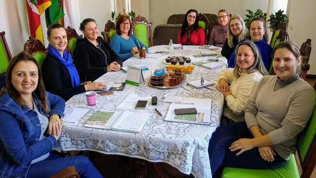 SMEC Realiza Reunião com Diretoras e Vice-Diretoras das Escolas Municipais de Guarani Das Missões