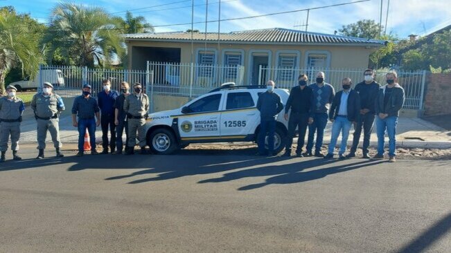 ENTREGA DE VIATURA A BRIGADA MILITAR