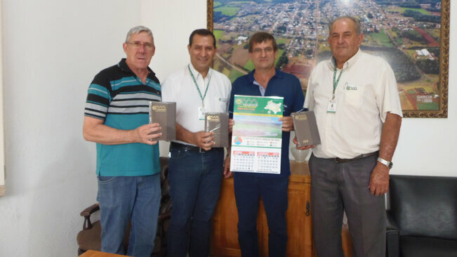Visita ao Gabinete do Prefeito os Representantes Oficiais da Cermissões