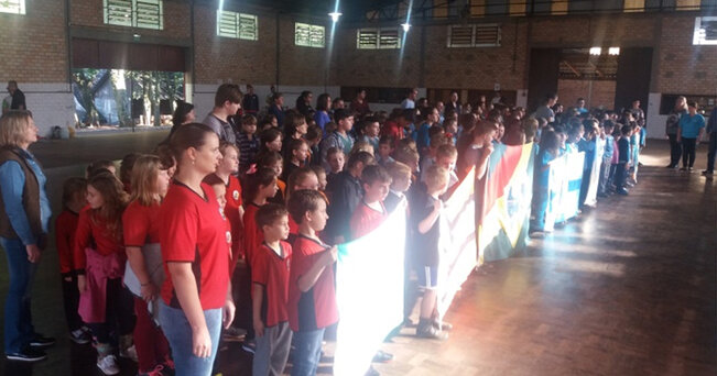 1º Festival de Jogos e Brincadeiras e XIII Olimpíada Estudantil Municipal