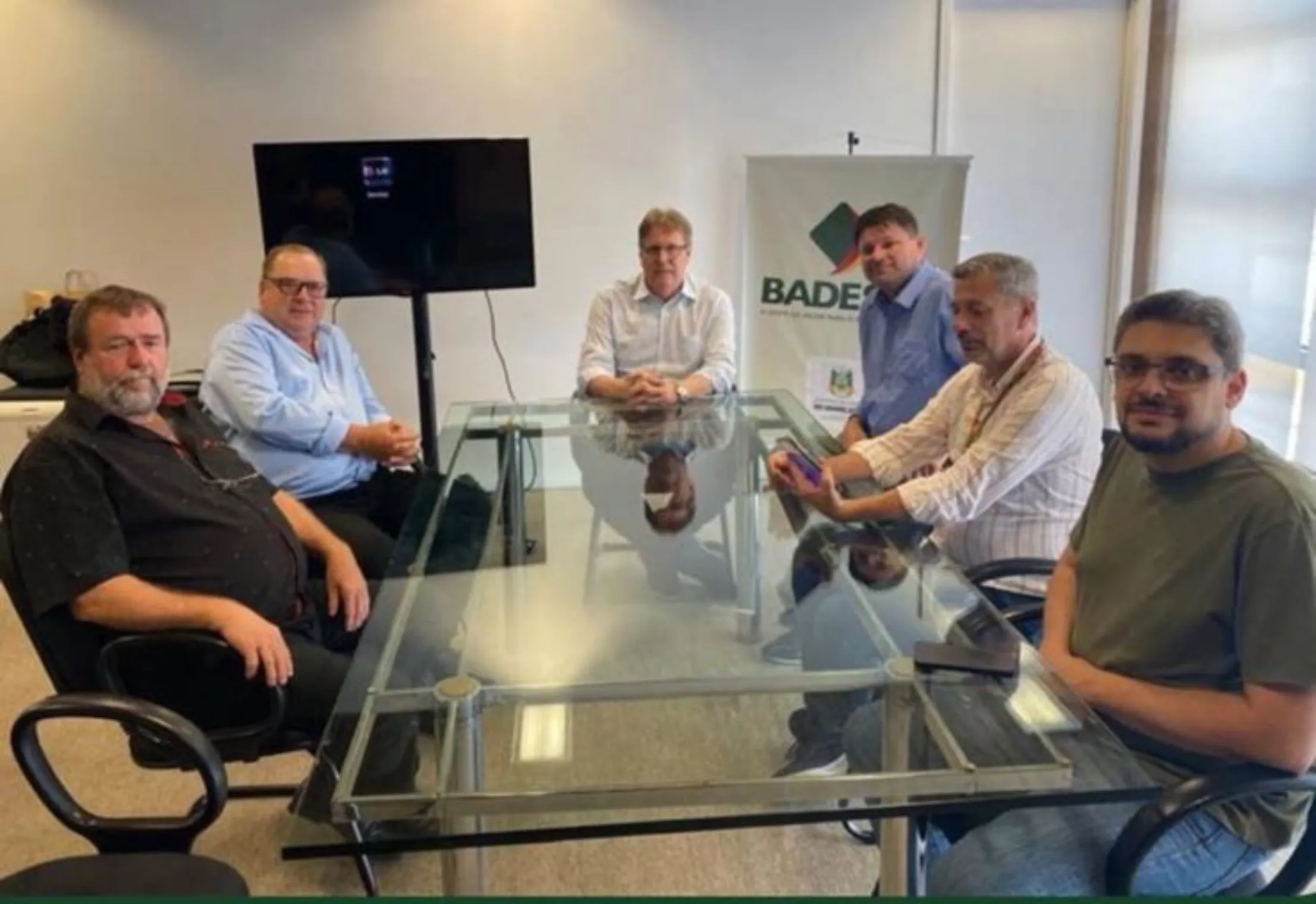 REUNIÃO COM O BADESUL