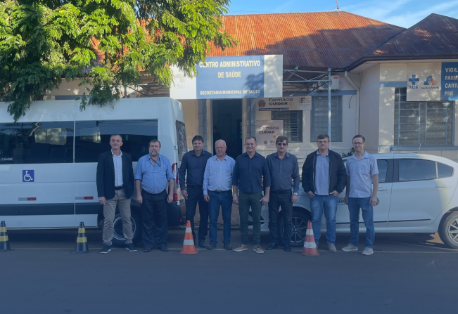 ENTREGA OFICIAL DE 02 VEÍCULOS OBTIDOS ATRAVÉS DE EMENDAS PARLAMENTARES