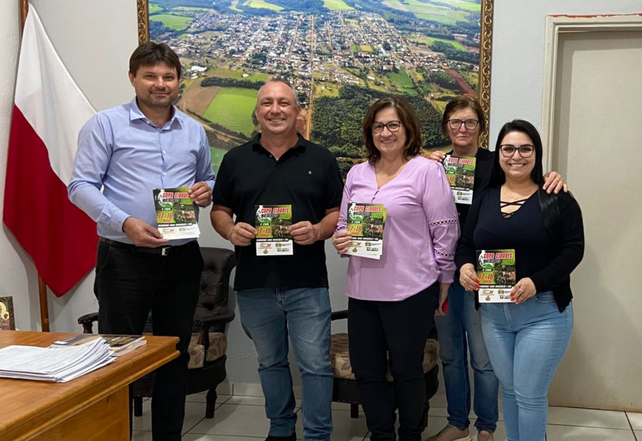 VISITA GABINETE DO PREFEITO