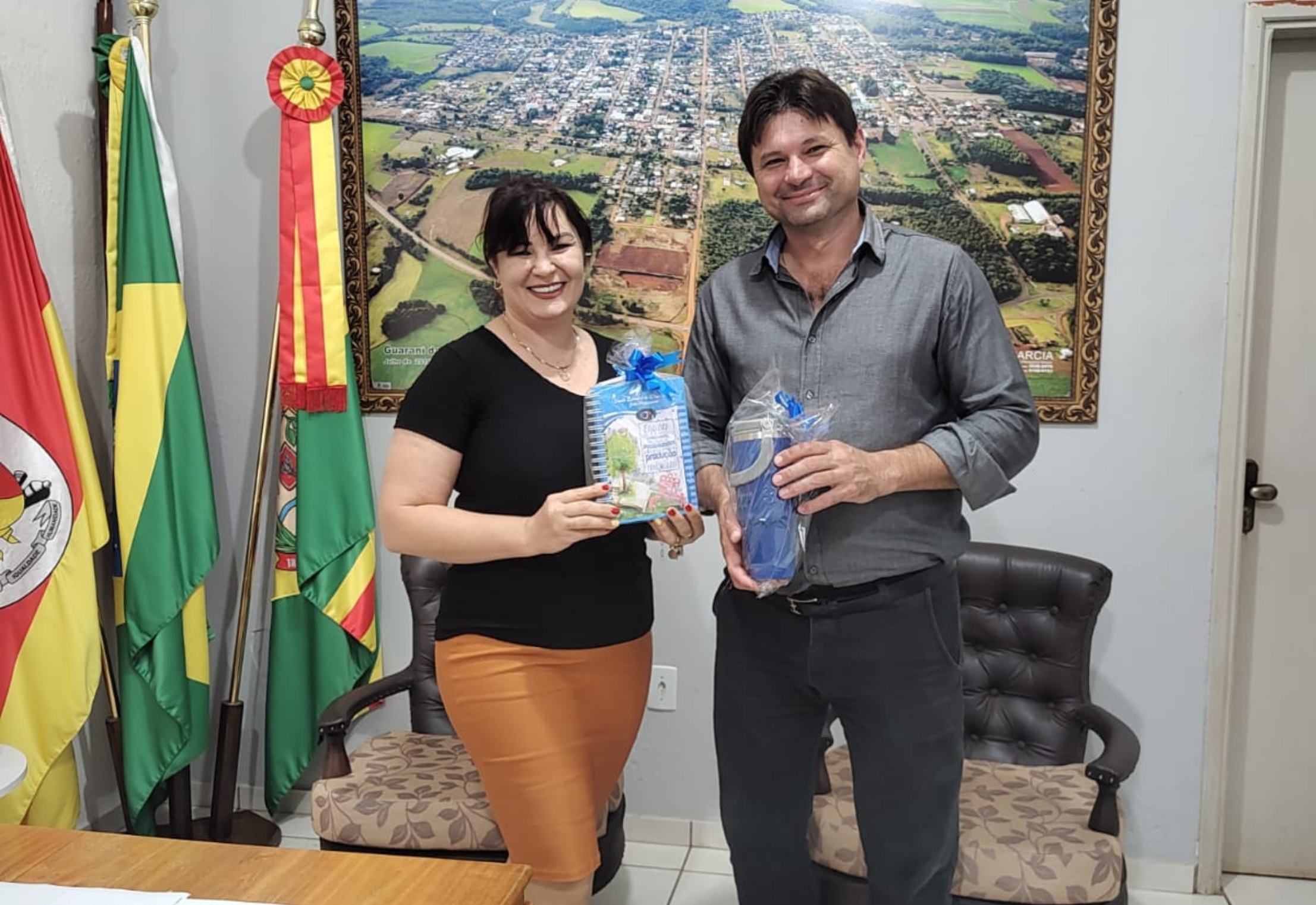 VISITA DA DIRETORA DA ESCOLA JOÃO PRZYCZYNSKI