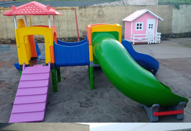 PLAYGROUND E CASINHA DE BONECAS PARA EMEI ARCO-ÍRIS