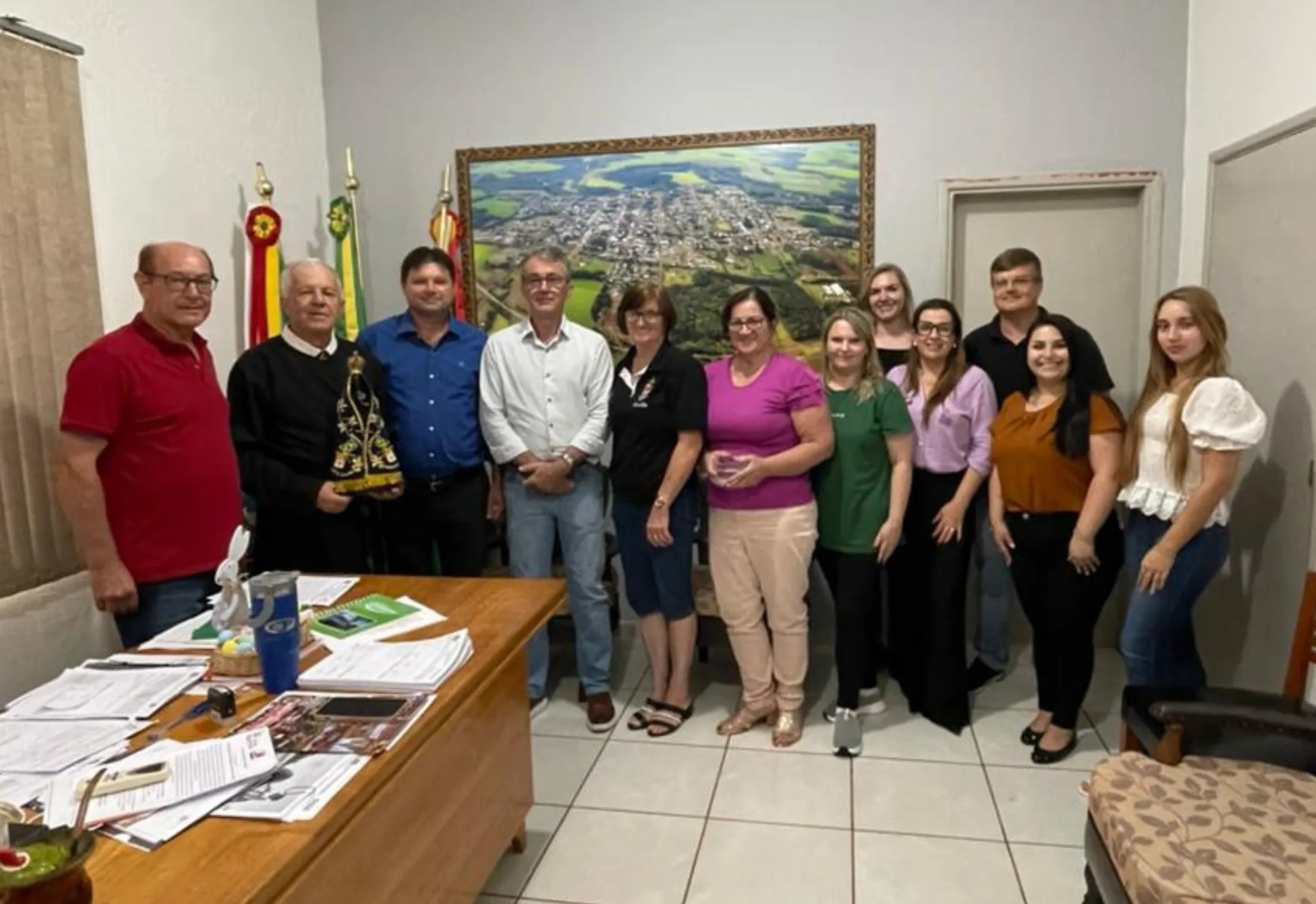 VISITA MISSIONÁRIA AO GABINETE DO PREFEITO