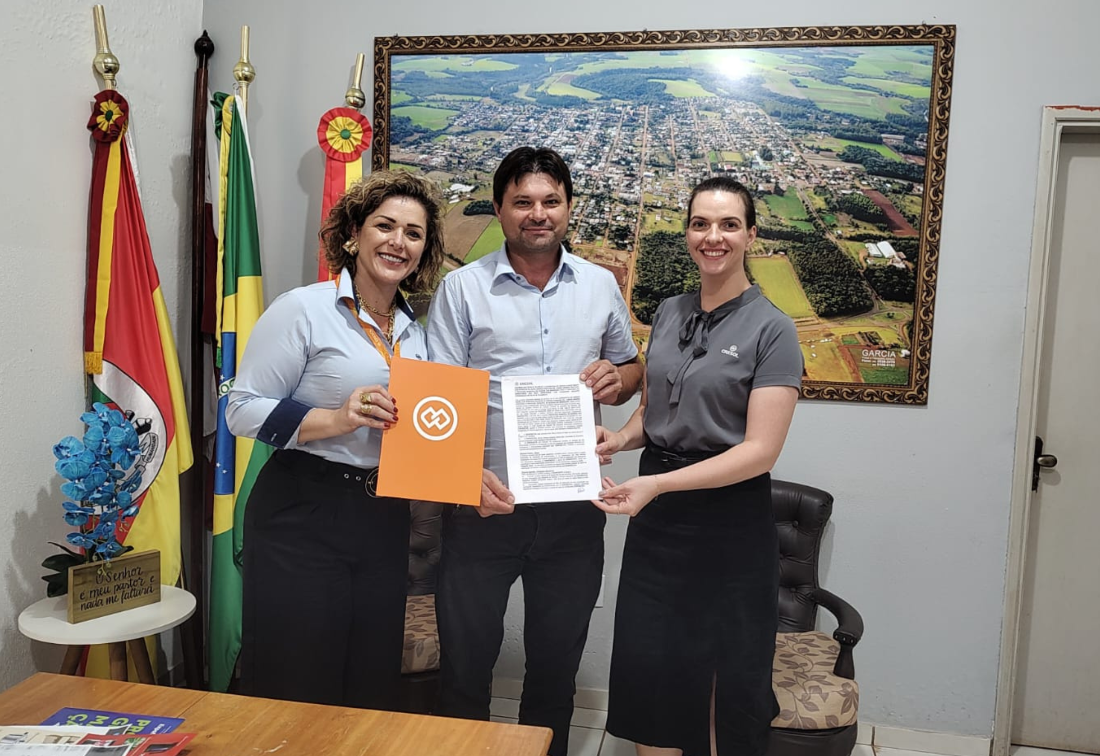 CONVÊNIO ENTRE CRESOL E PREFEITURA MUNICIPAL