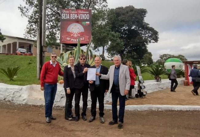 DISTRIBUIDOR DE ADUBO ORGÂNICO LIQUIDO