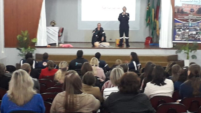 SMEC realiza curso de Primeiros Socorros aos Professores Municipais