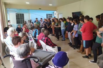 VISITA DOS ALUNOS DA ESCOLA GUARAMANO